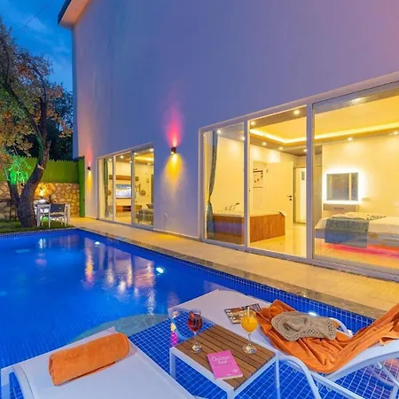 Islamlar With Private Pool 3248 アパート *